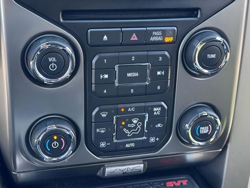 Used 2013 Ford F150 Raptor w/ Luxury Equipment Group image 27