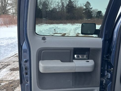 Used 2006 Ford F150 XLT image 21