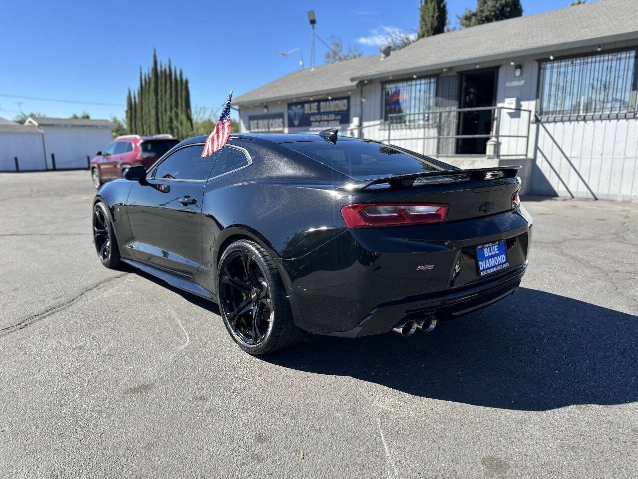 Used 2016 Chevrolet Camaro SS RWD image 4