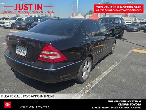 Used 2006 Mercedes-Benz C 350 Sedan image 2