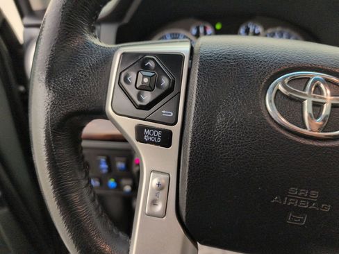 Used 2016 Toyota Tundra Limited image 38