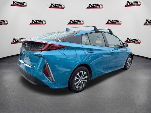 Used 2020 Toyota Prius Prime XLE image 5