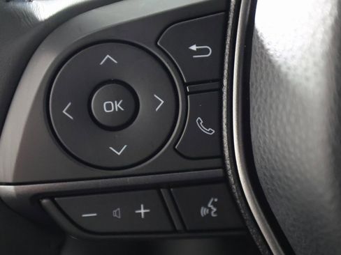 Used 2024 Toyota Camry SE image 21