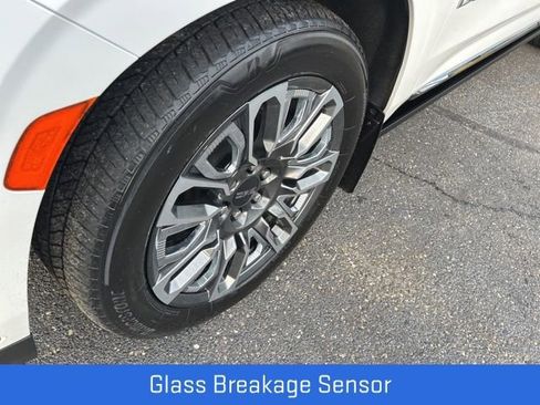 Certified 2023 GMC Yukon XL Denali Ultimate w/ LPO, Floor Liner Package image 17