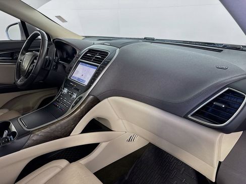 Used 2020 Lincoln Nautilus Reserve w/ Equipment Group 201A image 30