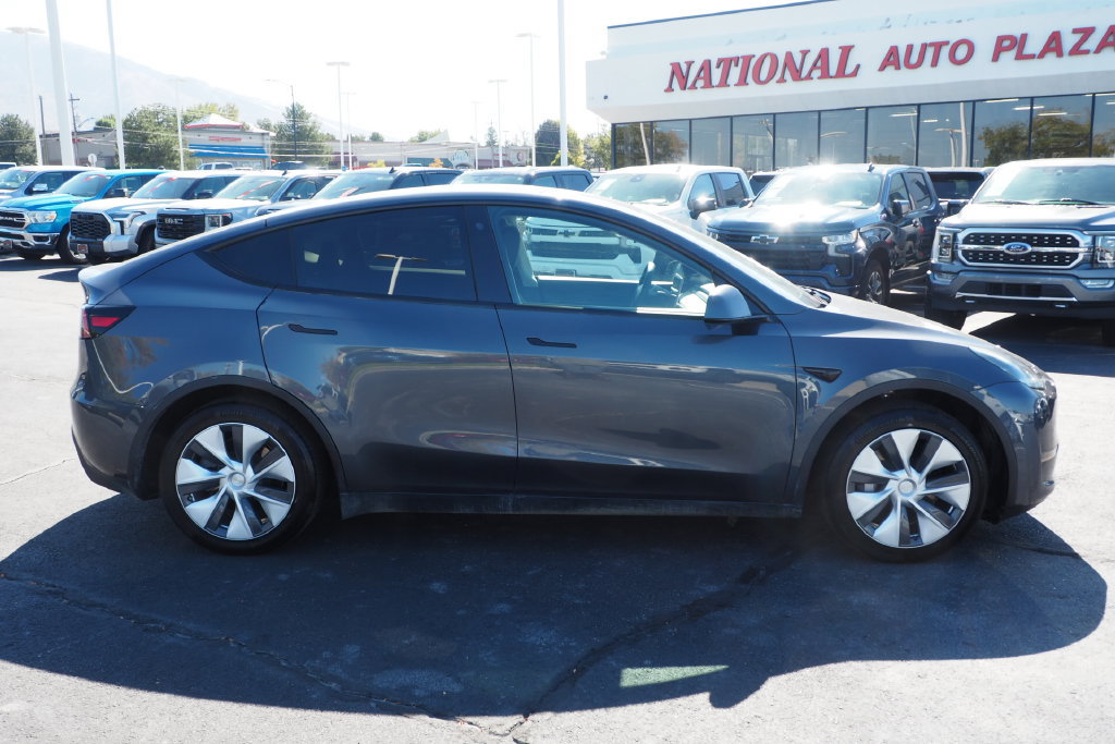 Used 2021 Tesla Model Y Long Range AWD/4WD image 4