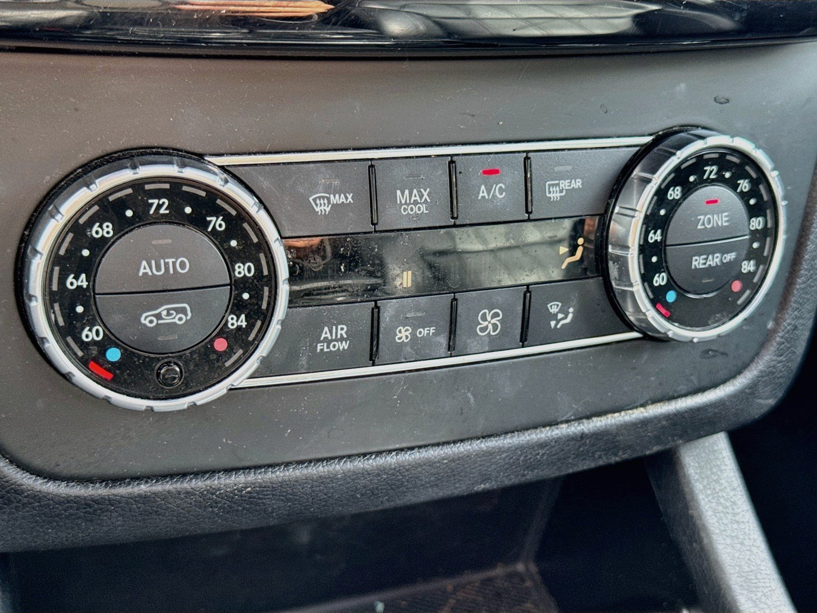 Used 2019 Mercedes-Benz GLS 450 4MATIC image 12