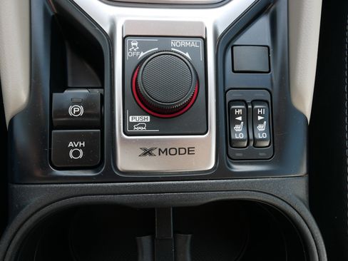 Used 2019 Subaru Forester Premium AWD/4WD image 28