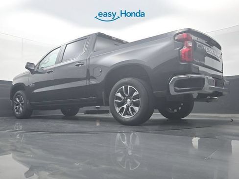 Used 2022 Chevrolet Silverado 1500 LT w/ Convenience Package II RWD image 30