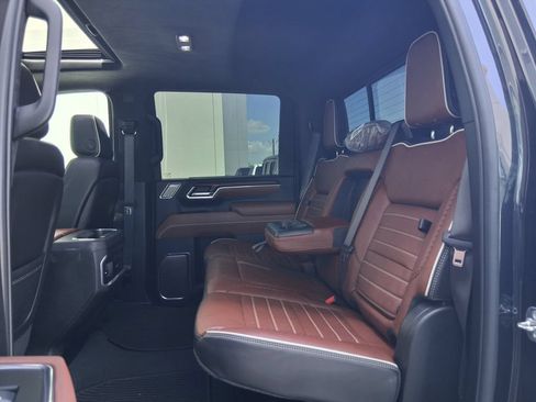 Used 2025 GMC Sierra 2500 Denali Ultimate AWD/4WD image 26