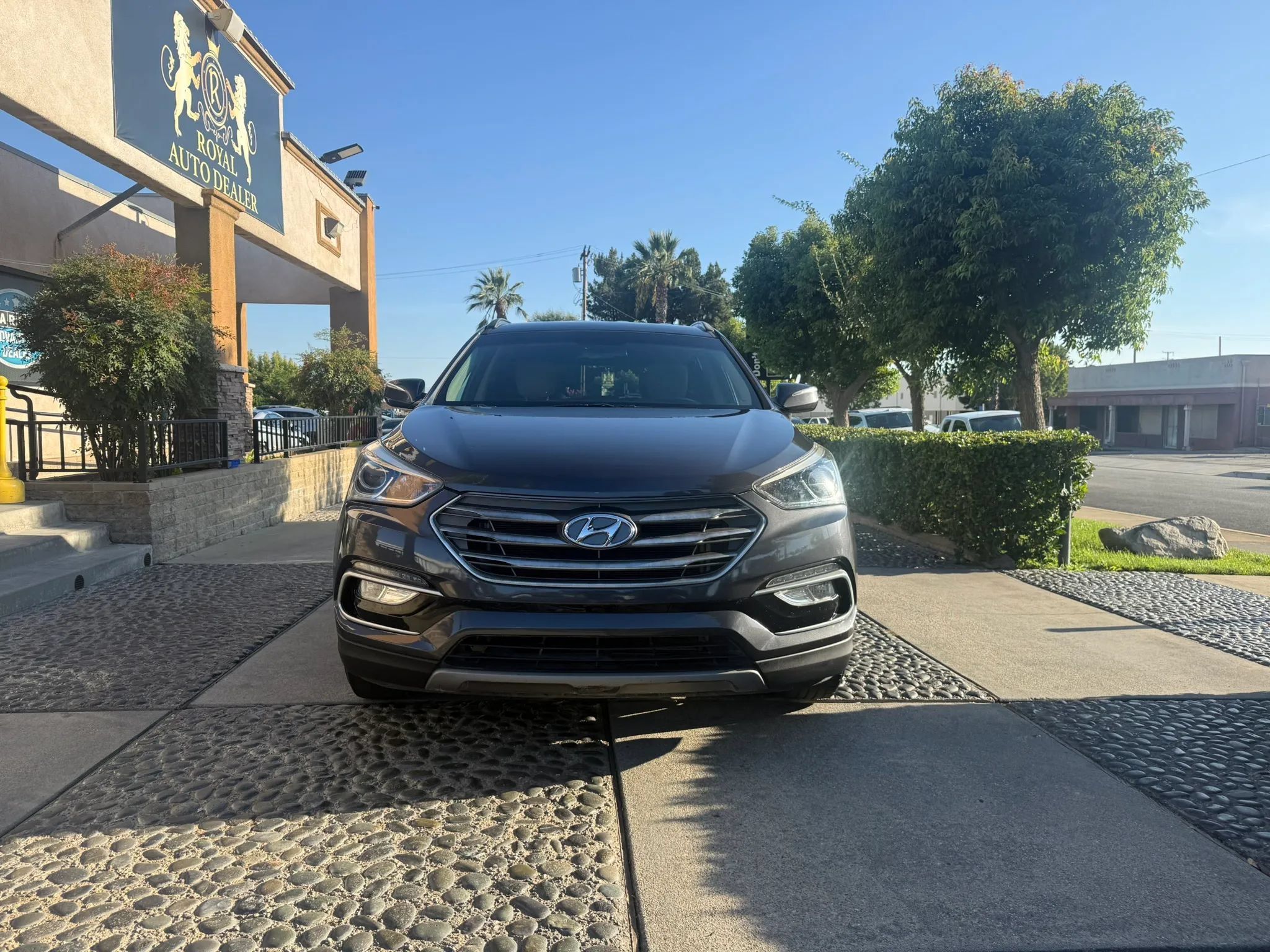 Used 2018 Hyundai Santa Fe Sport w/ 2.4L Value Package 02 FWD image 3