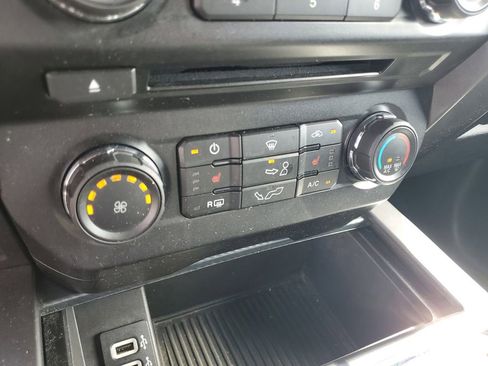 Used 2018 Ford F150 XLT w/ Equipment Group 302A Luxury image 35