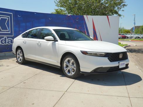 New 2026 Honda Accord LX image 3