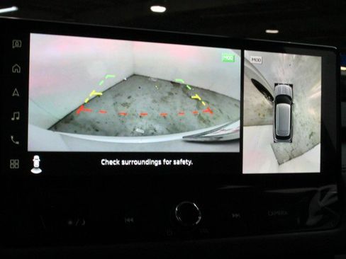 New 2026 Mitsubishi Outlander SE image 13