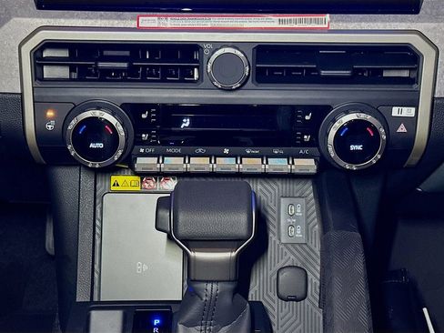 New 2026 Toyota Tacoma 4x4 Double Cab Hybrid image 10