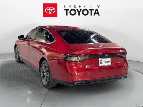 Used 2023 Honda Accord EX-L image 4