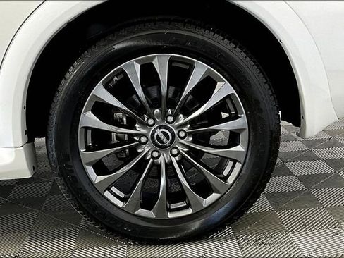 Used 2024 Nissan Armada Platinum w/ Cargo Package image 8