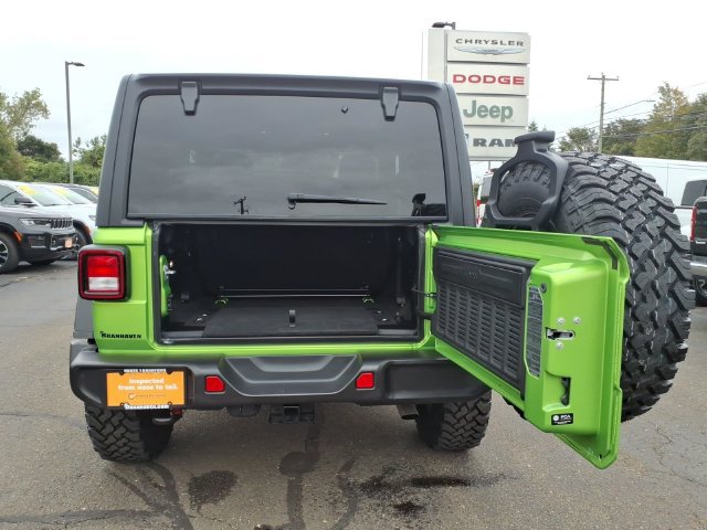 Certified 2025 Jeep Wrangler Sport AWD/4WD image 15
