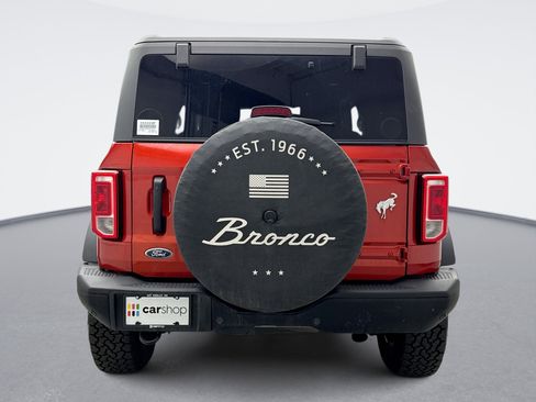 Used 2024 Ford Bronco Black Diamond AWD/4WD image 4