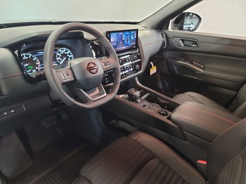 New 2026 Nissan Pathfinder Rock Creek image 24