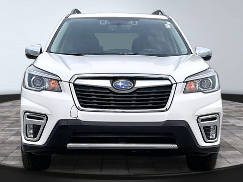 Used 2020 Subaru Forester Touring AWD/4WD image 3