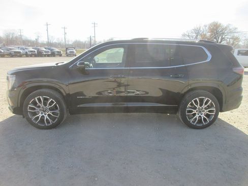 New 2026 GMC Acadia Denali Ultimate image 8