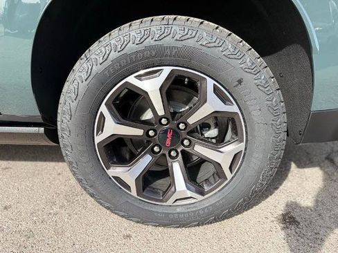 New 2026 GMC Yukon XL AT4 Ultimate image 7