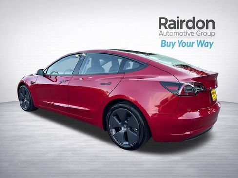 Used 2022 Tesla Model 3 Long Range AWD/4WD image 5