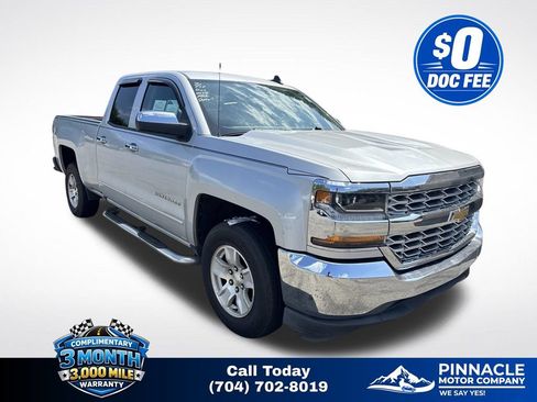 Used 2018 Chevrolet Silverado 1500 LT RWD image 1