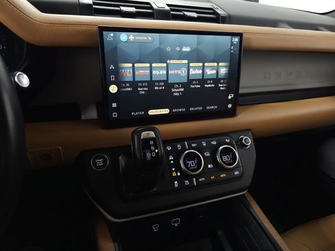 Used 2023 Land Rover Defender 130 First Edition image 23