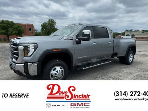 New 2026 GMC Sierra 3500 SLT AWD/4WD image 4