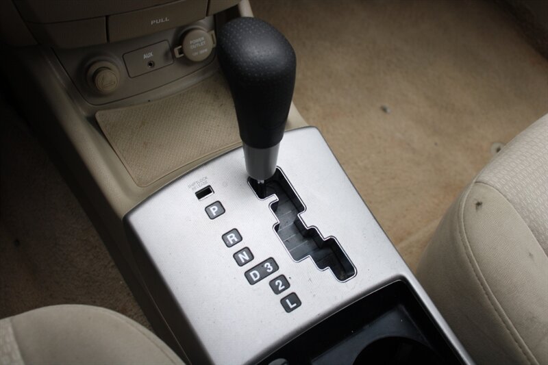 Used 2007 Hyundai Elantra GLS FWD image 8