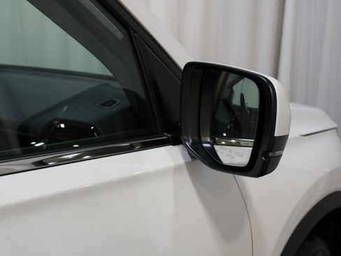 Used 2024 Honda Pilot Elite image 31