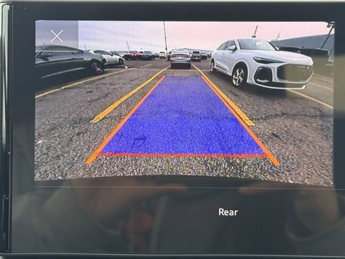 Used 2025 Audi Q5 2.0T Premium image 13