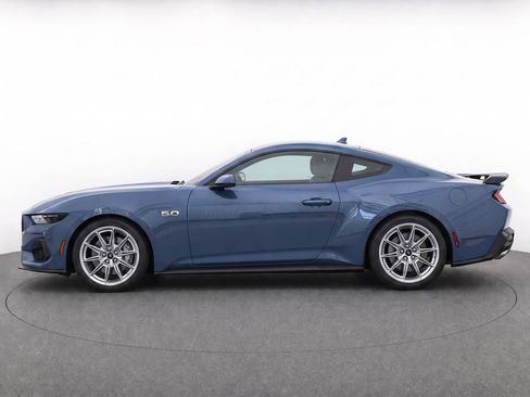 Used 2025 Ford Mustang GT Premium RWD image 7