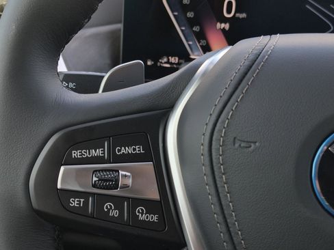 New 2026 BMW X5 xDrive50e w/ Climate Comfort Package image 13