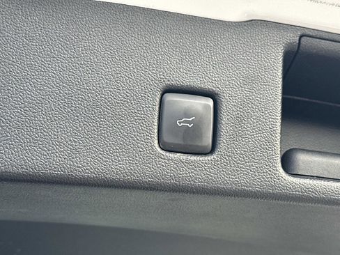 Certified 2023 Ford Escape Active w/ Cold Weather Package image 12