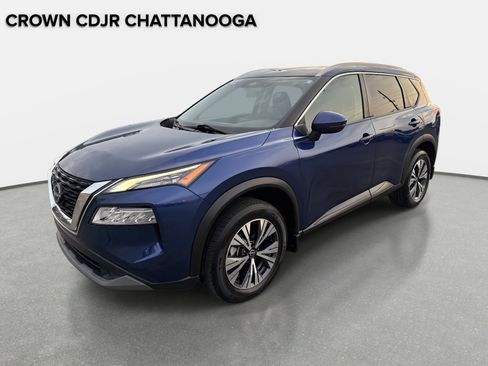 Used 2022 Nissan Rogue SV w/ SV Premium Package image 9