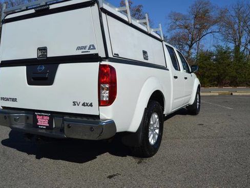 Used 2014 Nissan Frontier SV w/ SV Value Truck Package image 63