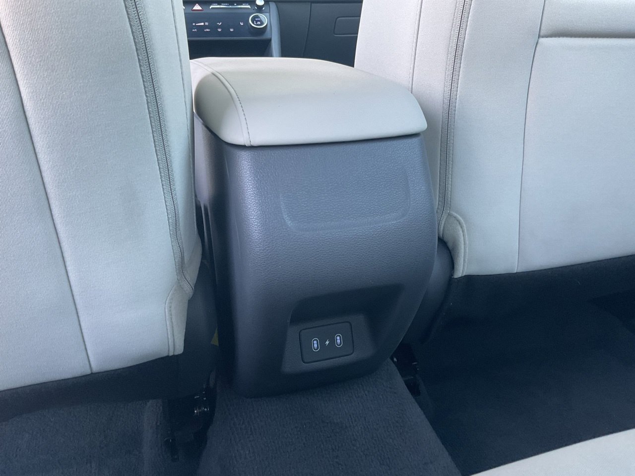 Used 2025 Hyundai Sonata SEL FWD image 10