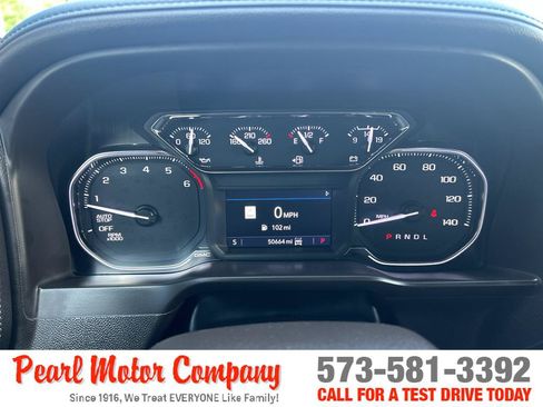 Used 2021 GMC Sierra 1500 SLT w/ SLT Premium Plus Package AWD/4WD image 12