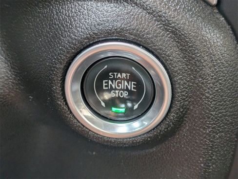 Used 2021 Chevrolet Silverado 1500 LT image 31