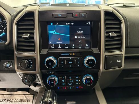 Used 2018 Ford F150 Lariat w/ Equipment Group 502A Luxury AWD/4WD image 12