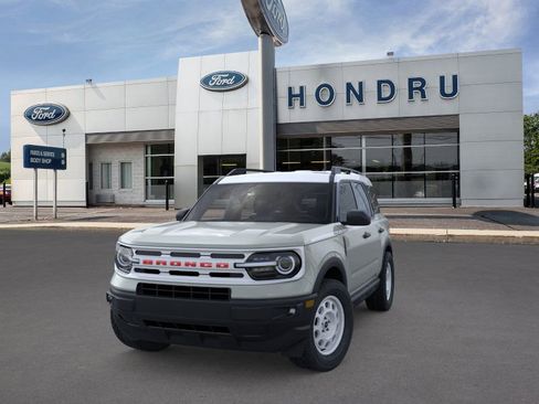 New 2024 Ford Bronco Sport Heritage w/ Heritage Convenience Package image 32