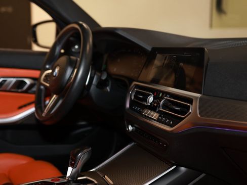 Used 2021 BMW M3 Competition image 18