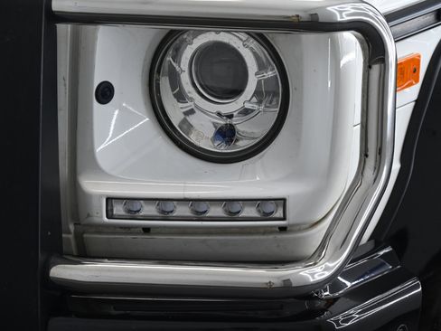 Used 2017 Mercedes-Benz G 550 w/ Night Package image 10