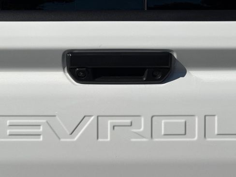 Used 2026 Chevrolet Colorado LT image 48