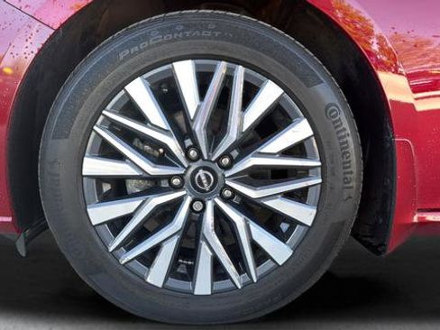 Used 2023 Nissan Altima 2.5 SV w/ SV Premium Package FWD image 25