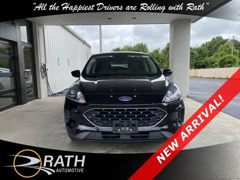 Used 2022 Ford Escape SE w/ SE Sport Appearance Package FWD image 3
