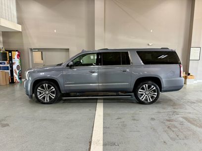 Used 2019 GMC Yukon XL Denali w/ Denali Ultimate Package